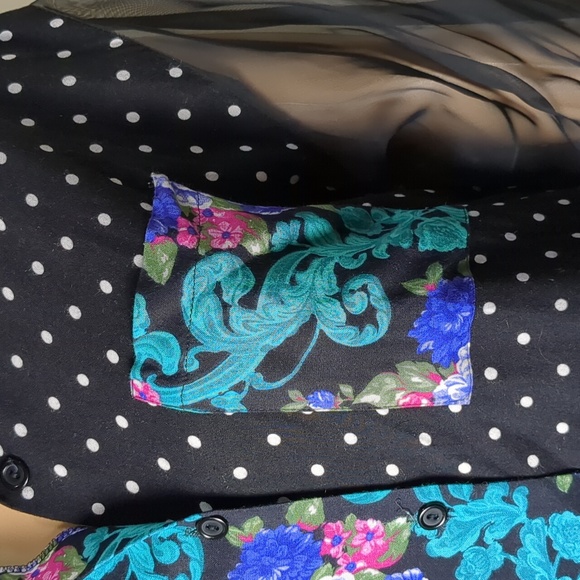 Floral Polka Dot Long Sleeve Button Up Medium - Picture 4 of 10